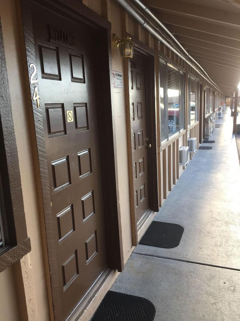 Holiday Lodge image