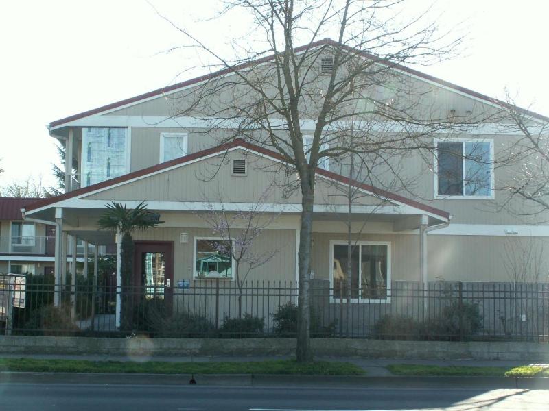 Express Inn & Suites image