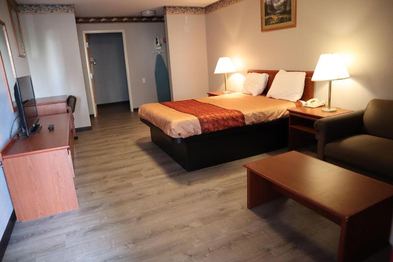 Express Inn & Suites image