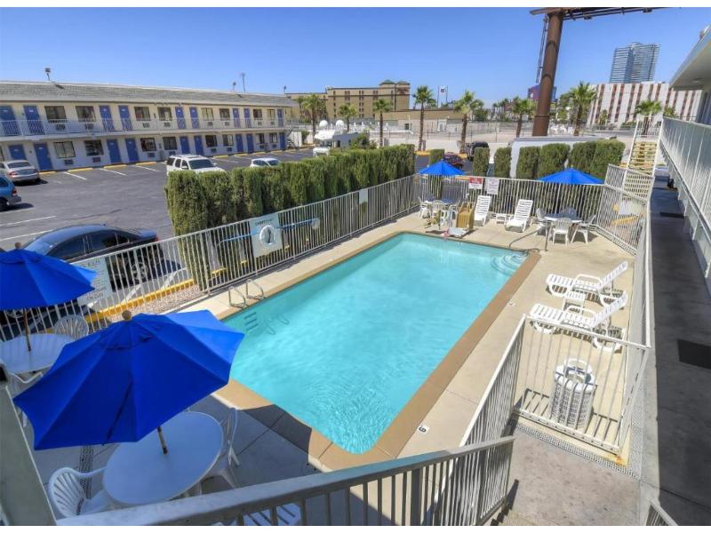 Motel 6 Las Vegas, NV – I-15 Stadium image
