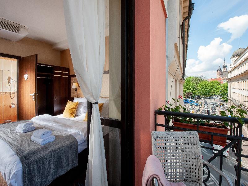 Hotel Wielopole image