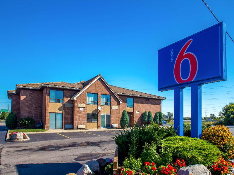 Motel 6 Amherst, NY - Buffalo image