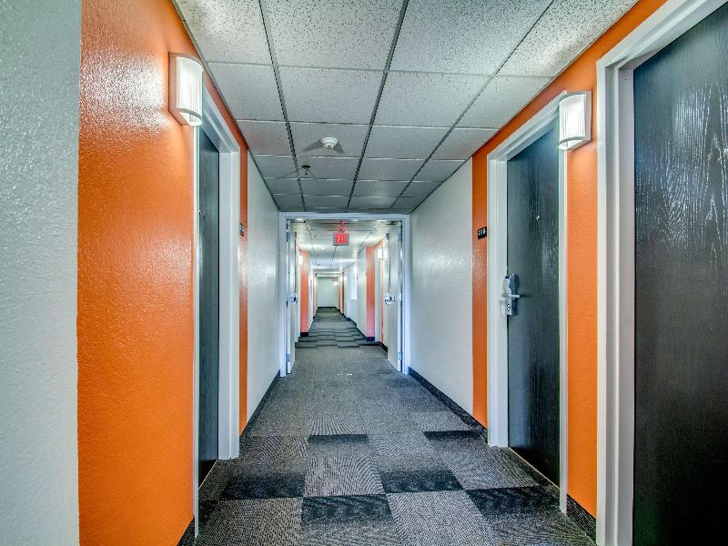 Motel 6 Amherst, NY - Buffalo image