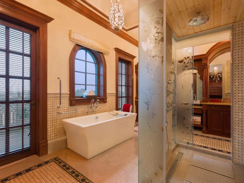 ITC Grand Bharat, a Luxury Collection Retreat, Gur image