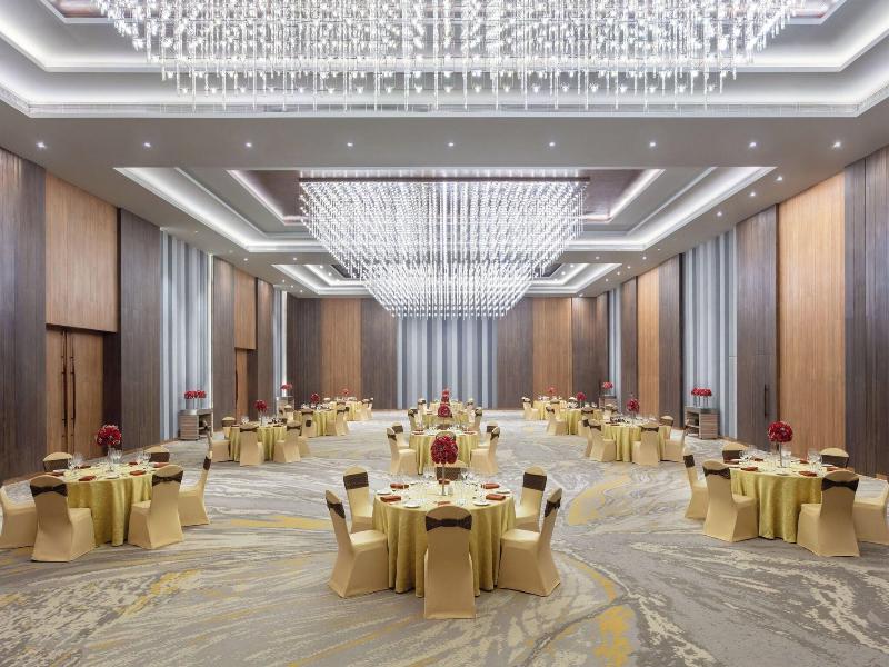 Sheraton Grand Chennai Resort & Spa image