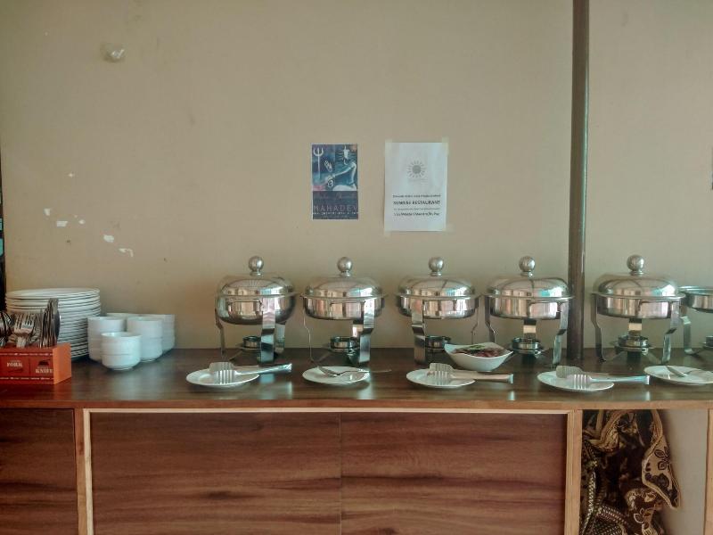 Dwivedi Hotels Hotel Elena image