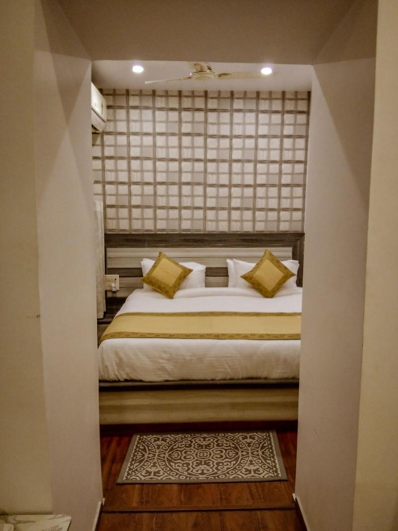 Dwivedi Hotels Hotel Elena image
