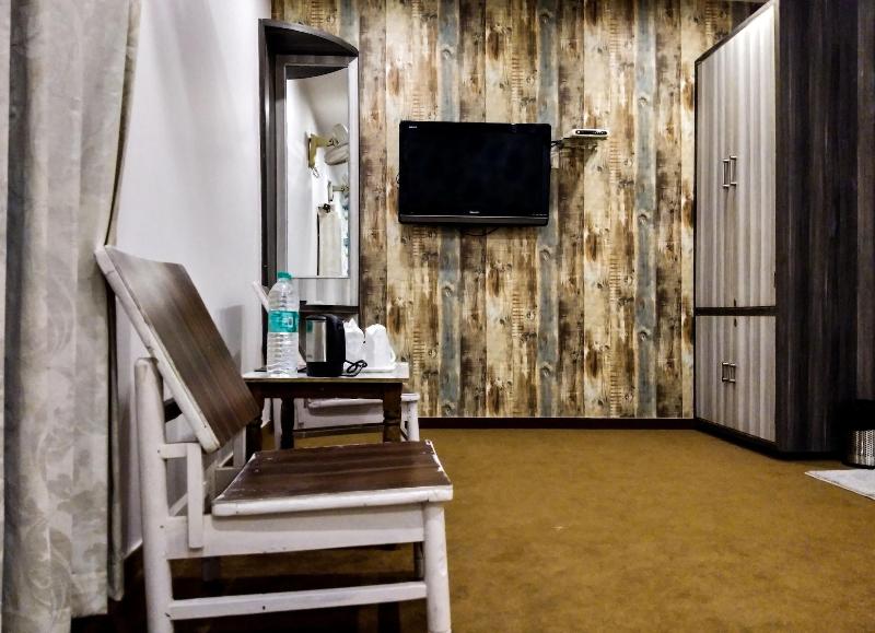 Dwivedi Hotels Hotel Elena image