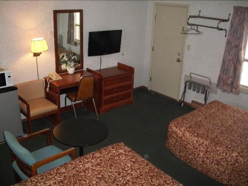 Budget Inn Clearfield image