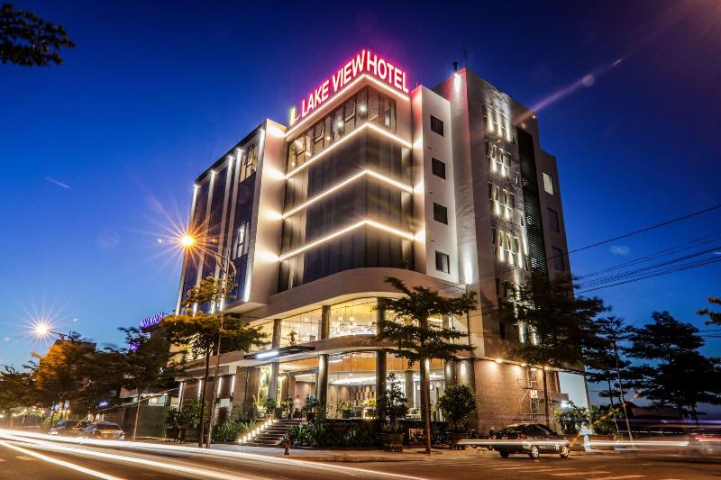 Lake View Hotel image