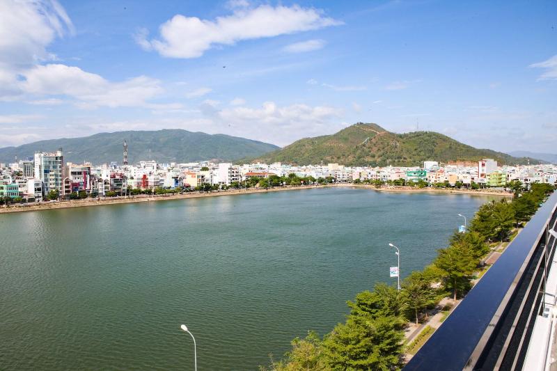 Lake View Hotel image