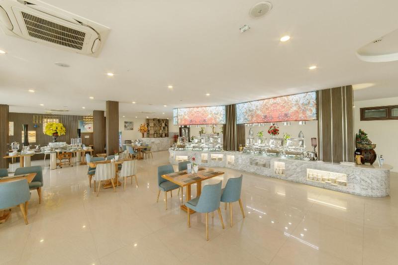 Lake View Hotel image