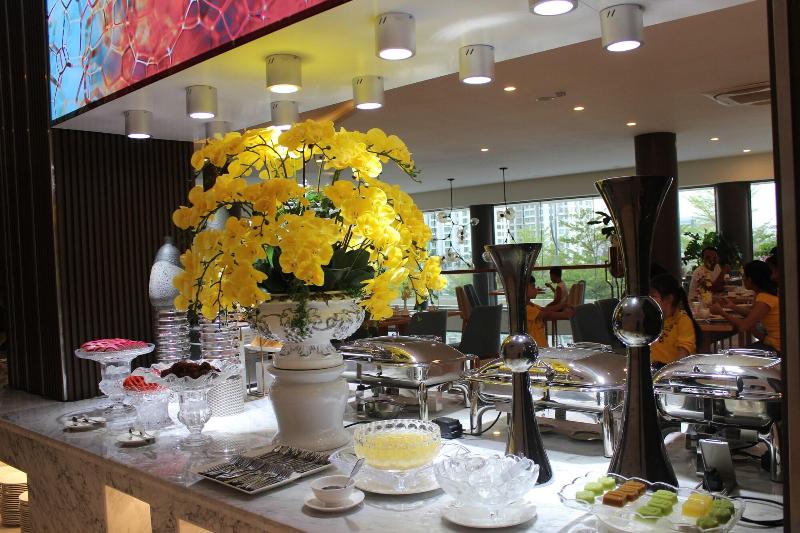 Lake View Hotel image