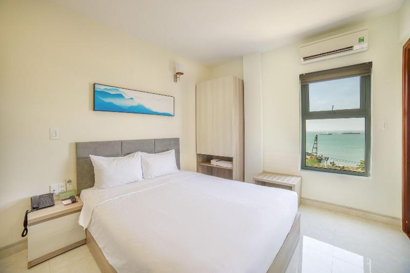 Lake View Hotel image