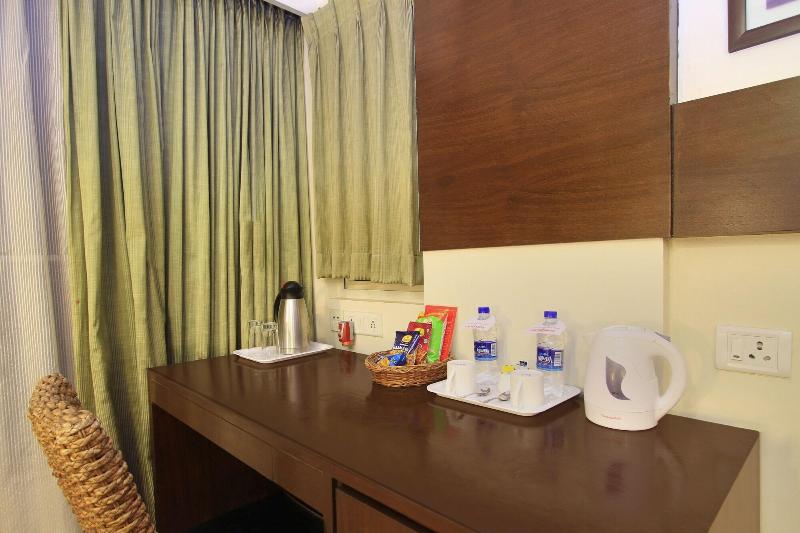 Nandhana Hometel image