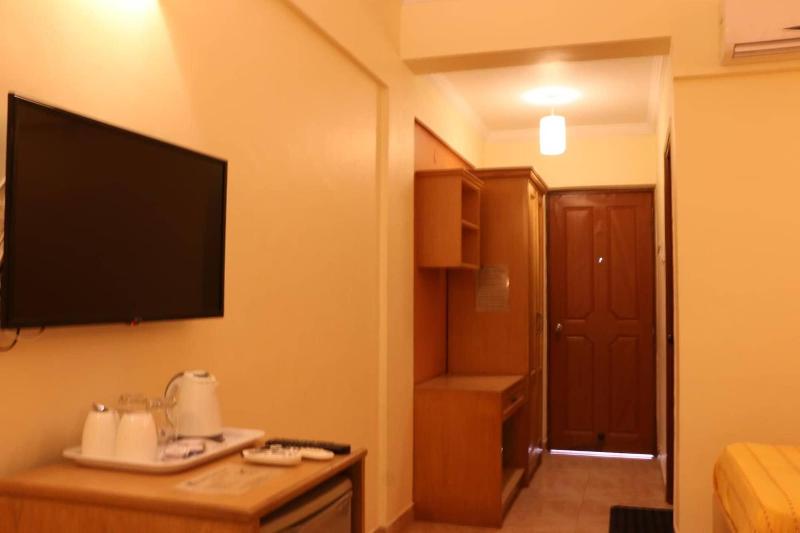 Kingstork Beach Resort image