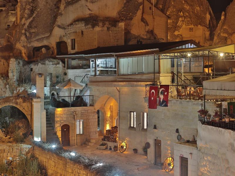 View Cave Hotel image