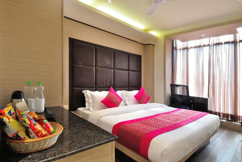 Hotel Royal Grand image
