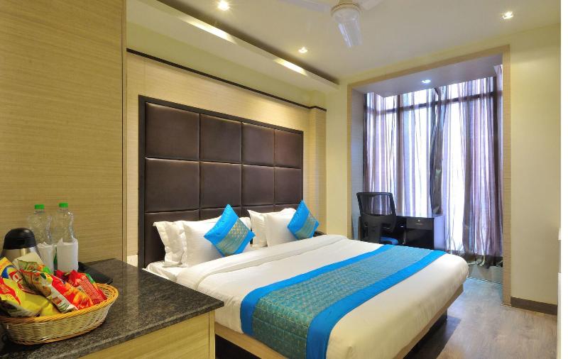 Hotel Royal Grand image