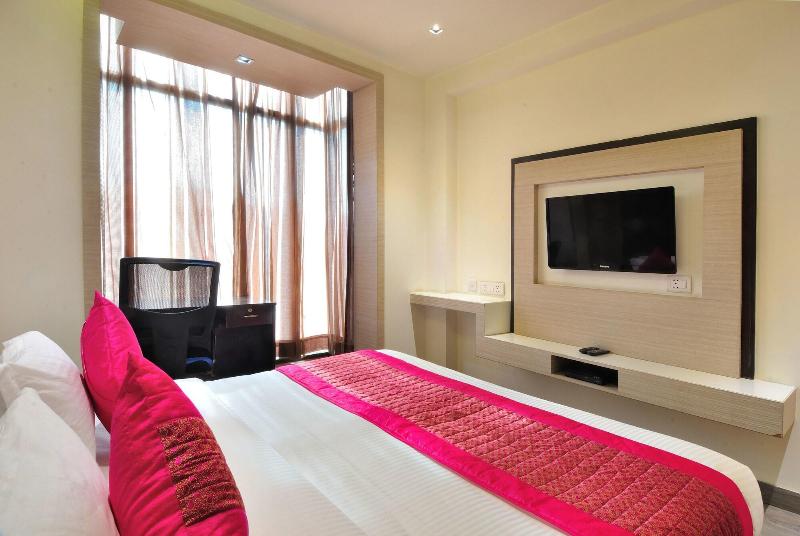 Hotel Royal Grand image