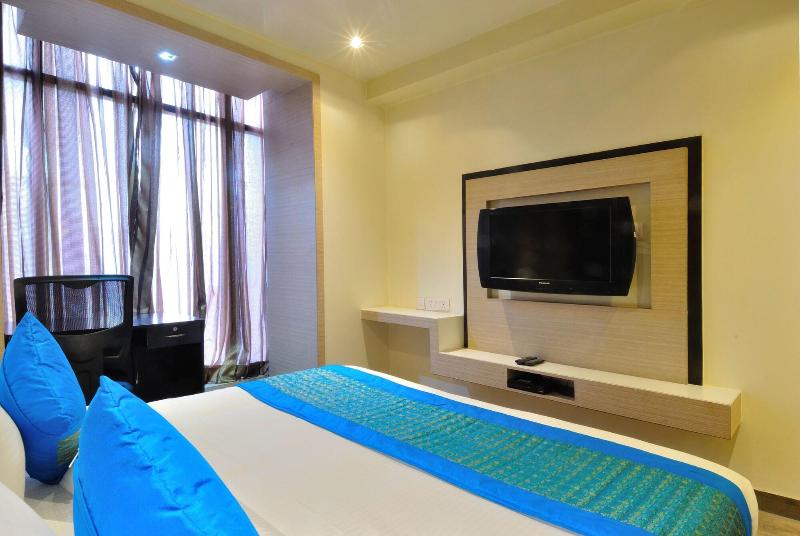 Hotel Royal Grand image