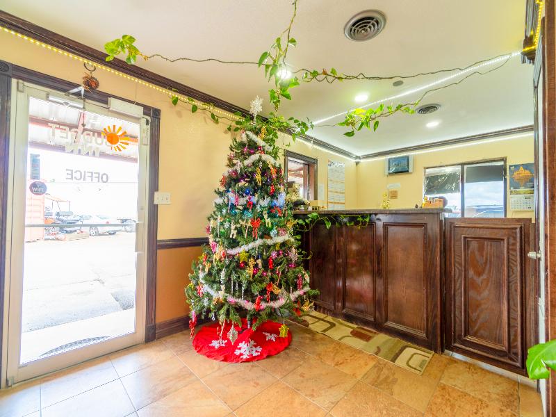 Budget Inn By OYO Edinburg Hwy 281 image
