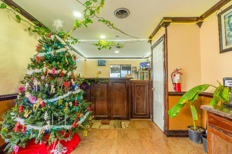 Budget Inn By OYO Edinburg Hwy 281 image