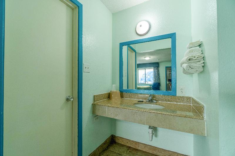 Budget Inn By OYO Edinburg Hwy 281 image