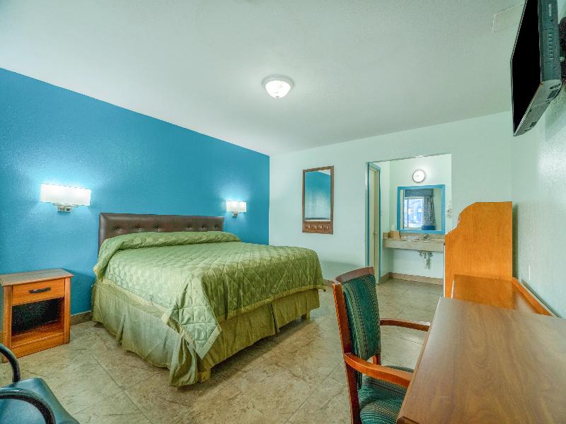 Budget Inn By OYO Edinburg Hwy 281 image