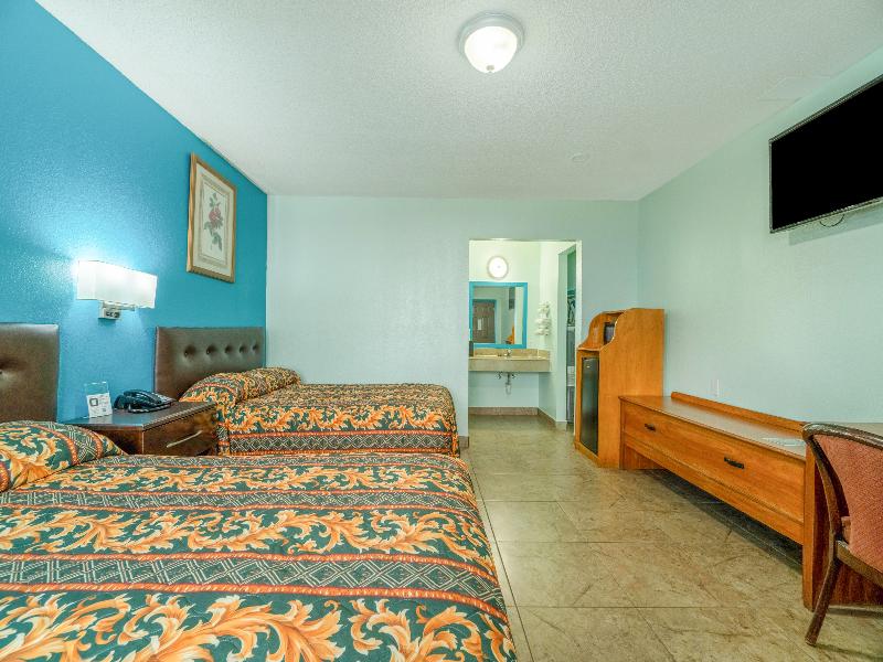 Budget Inn By OYO Edinburg Hwy 281 image