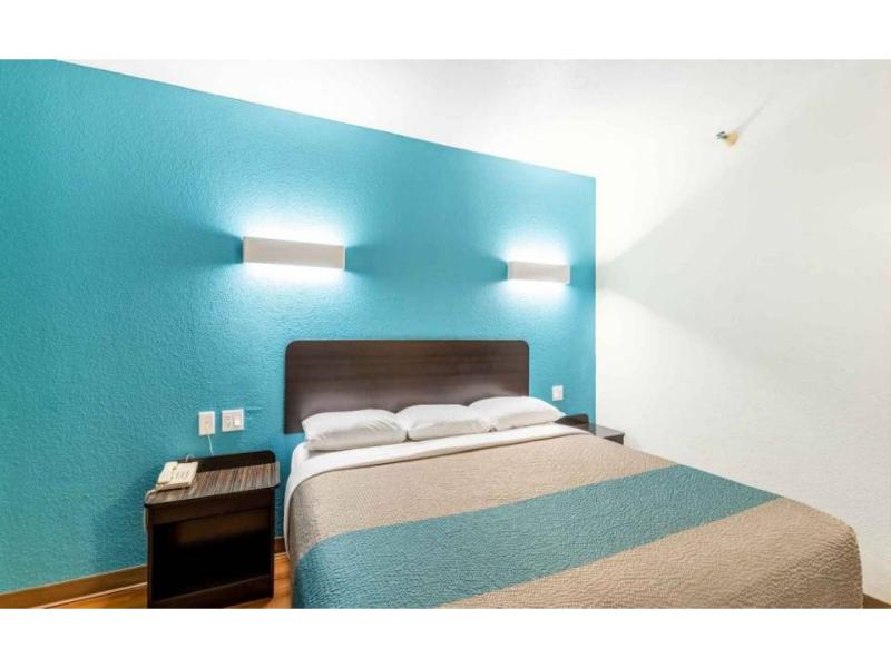 Motel 6 Lewisville, TX - Medical City image