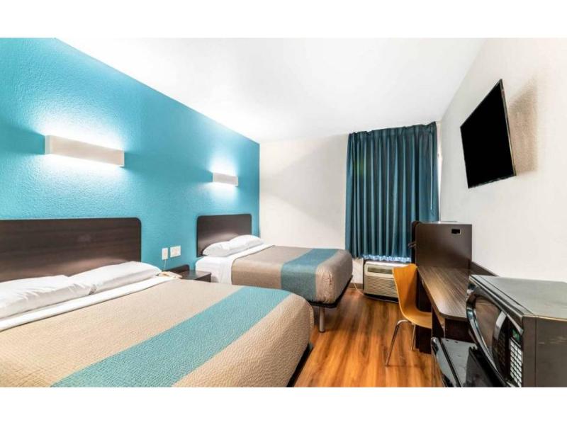Motel 6 Lewisville, TX - Medical City image