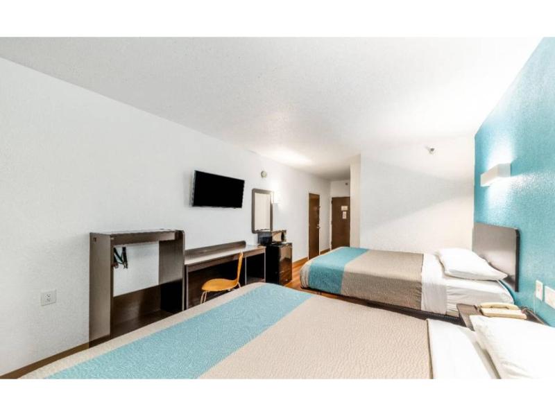 Motel 6 Lewisville, TX - Medical City image