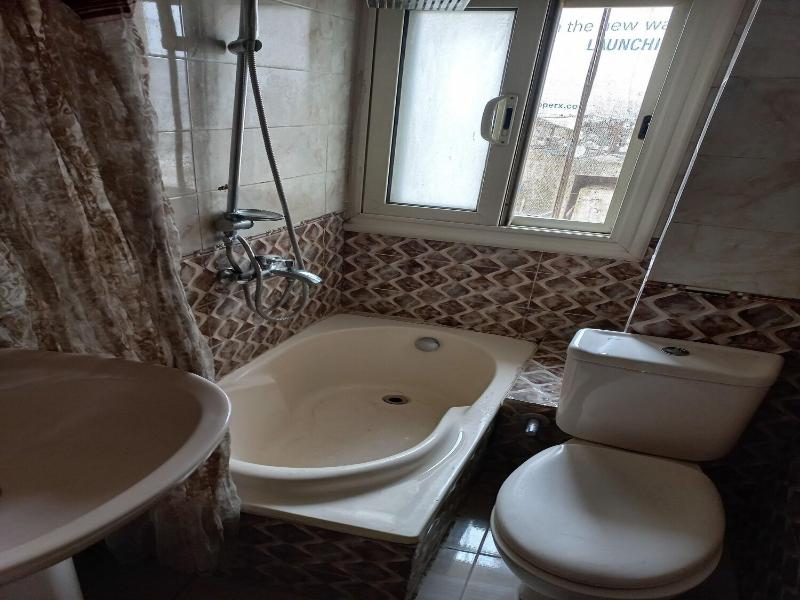 Isis Hotel 2 image
