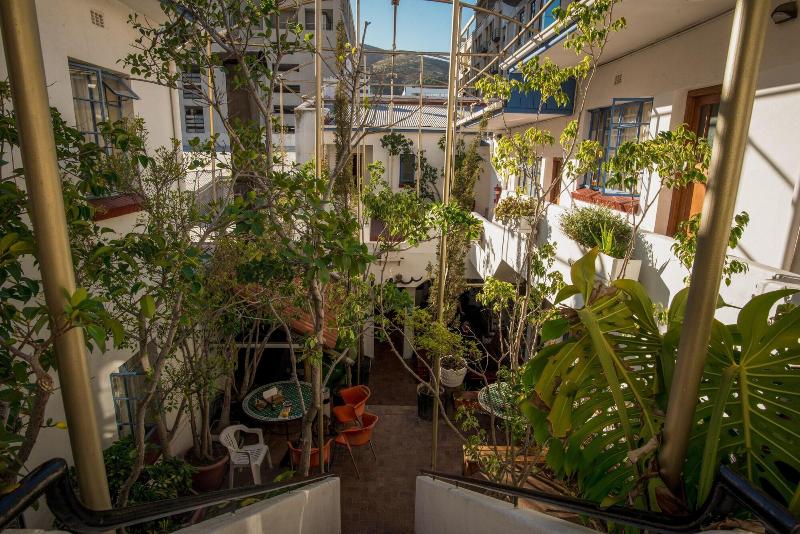 Long Street Backpackers image