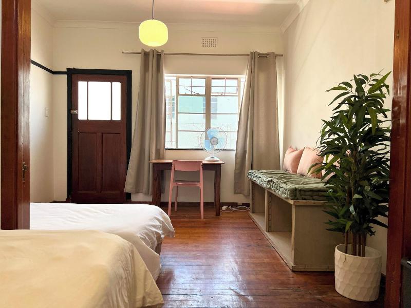 Long Street Backpackers image