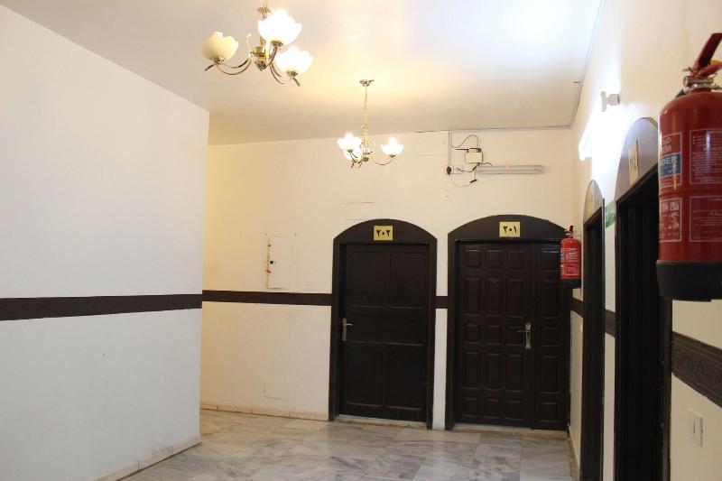 Al Eairy Furnished Apartments Al Baha 4 image