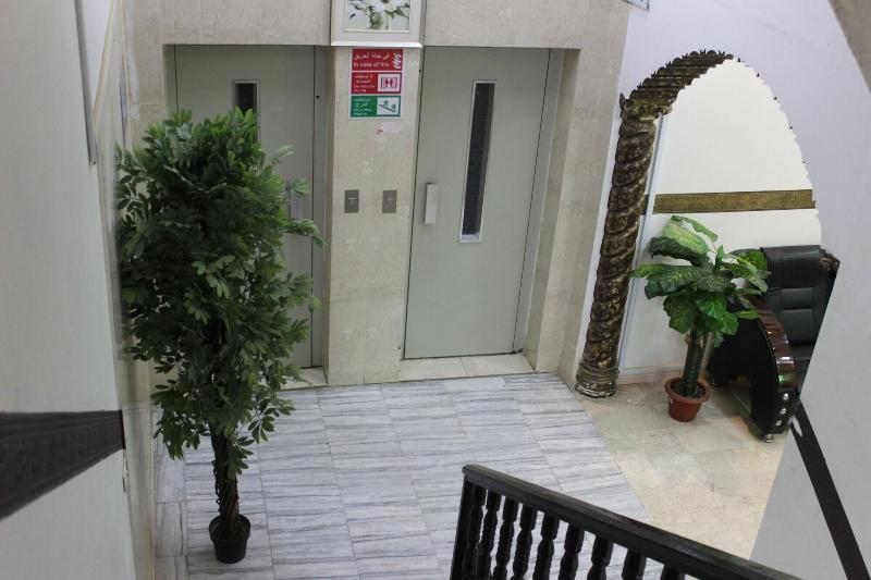 Al Eairy Furnished Apartments Al Baha 4 image