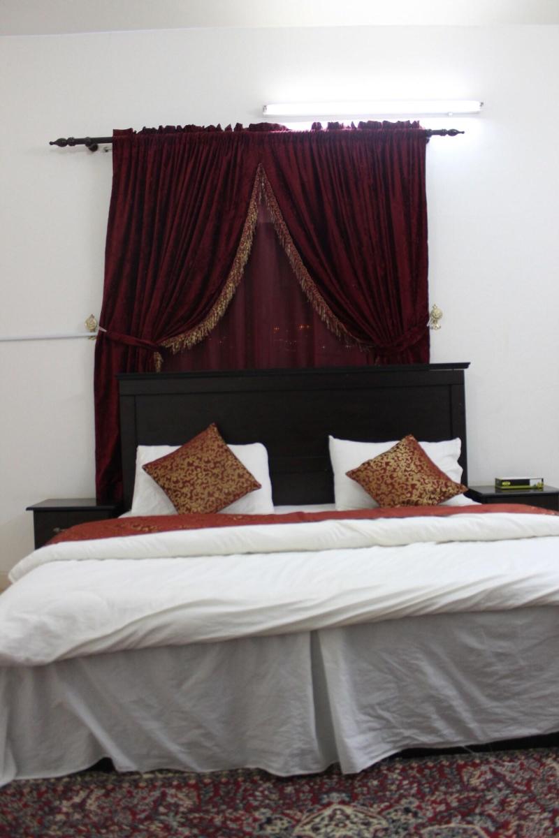 Al Eairy Furnished Apartments Al Baha 4 image
