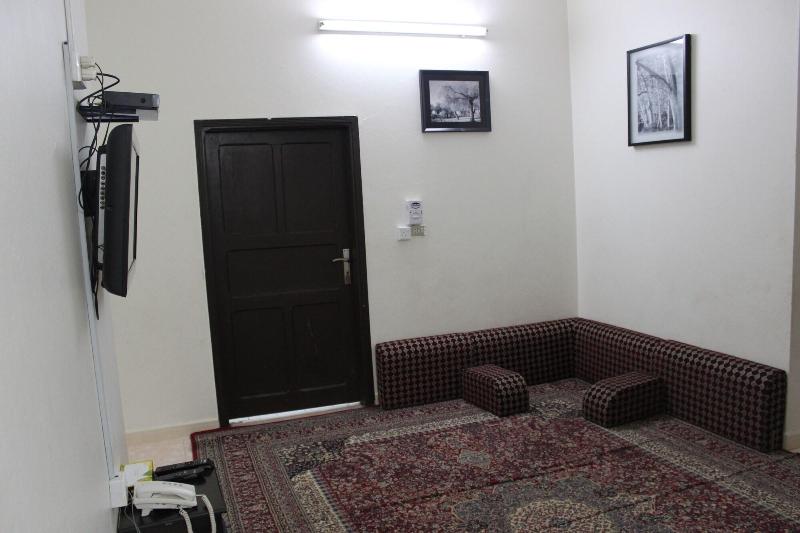Al Eairy Furnished Apartments Al Baha 4 image