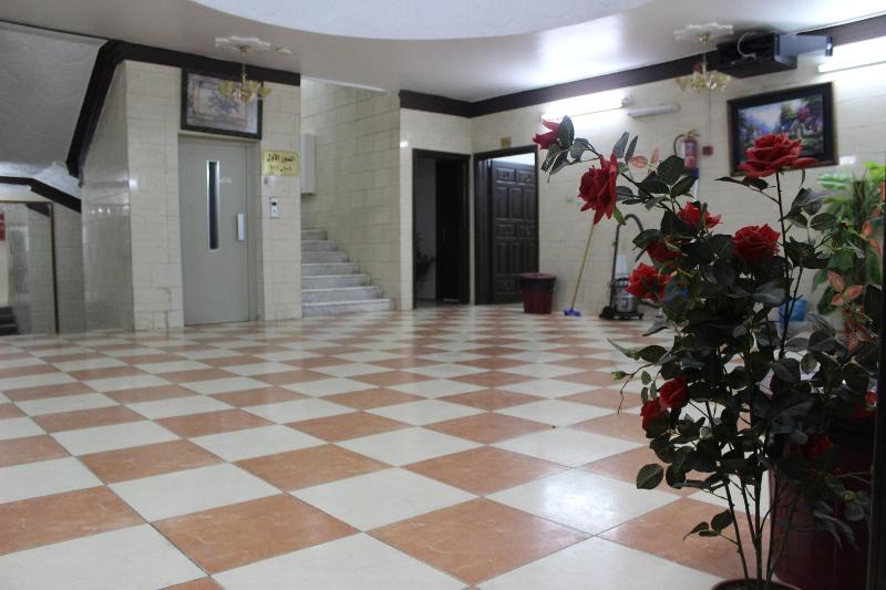 Al Eairy Furnished Apartments Al Baha 3