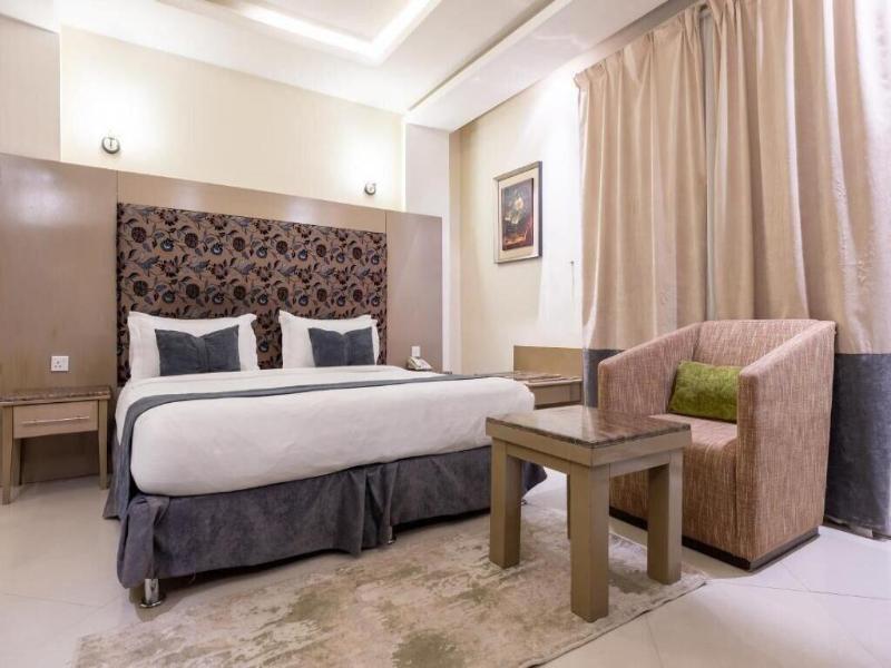 Almuhaidb Al Takhasosi Suites image