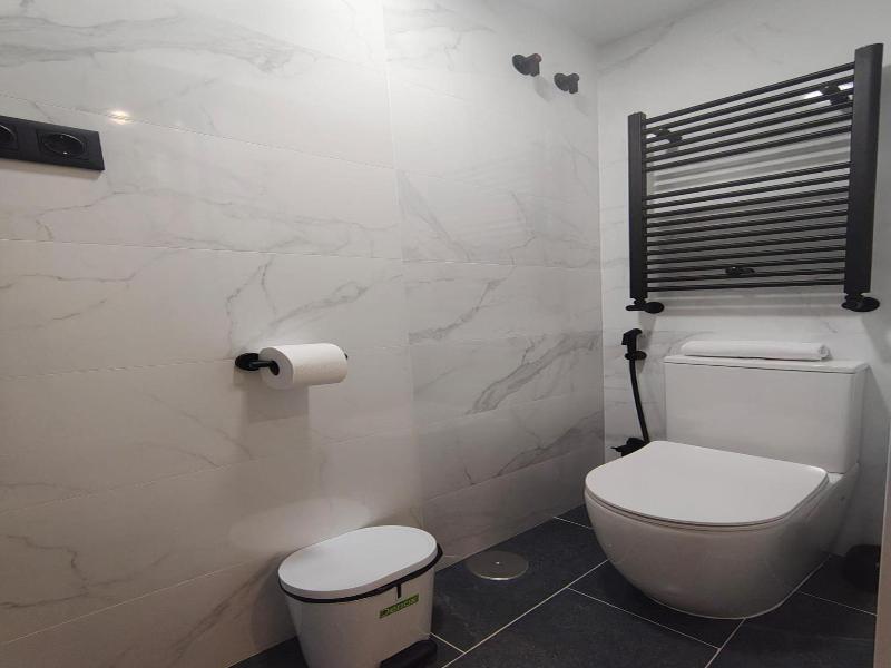 Hostal Jq Madrid 1 image