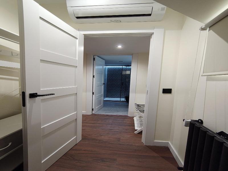 Hostal Jq Madrid 1 image