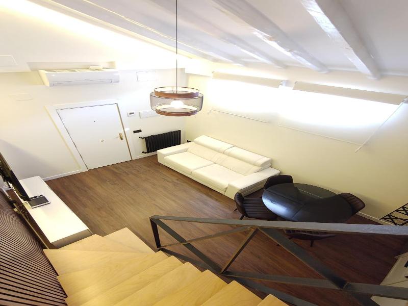 Hostal Jq Madrid 1 image