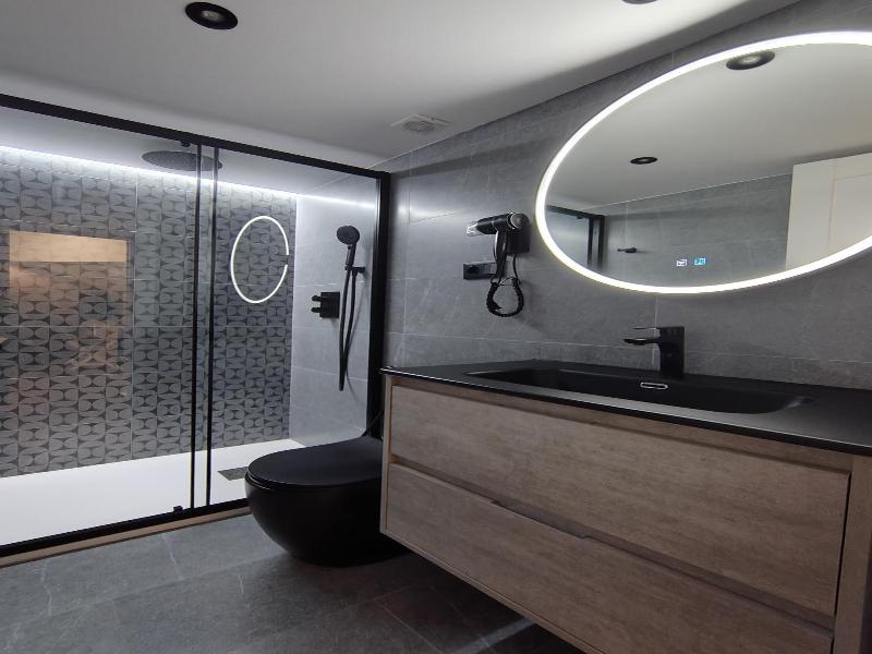 Hostal Jq Madrid 1 image