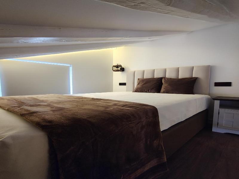 Hostal Jq Madrid 1 image