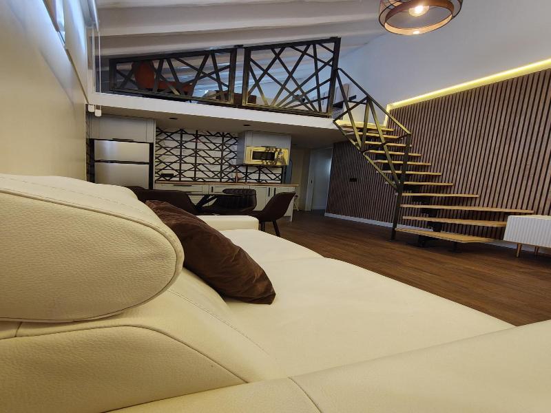 Hostal Jq Madrid 1 image