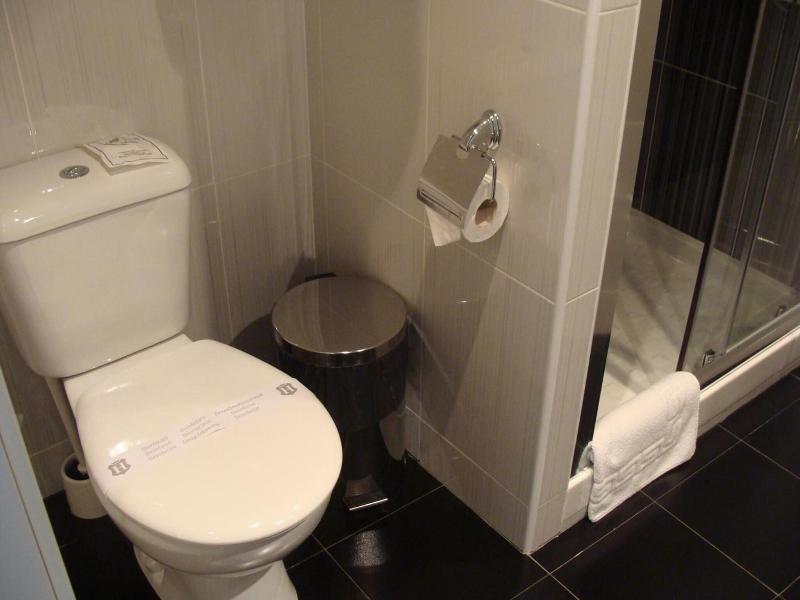 Hostal Jq Madrid 1 image