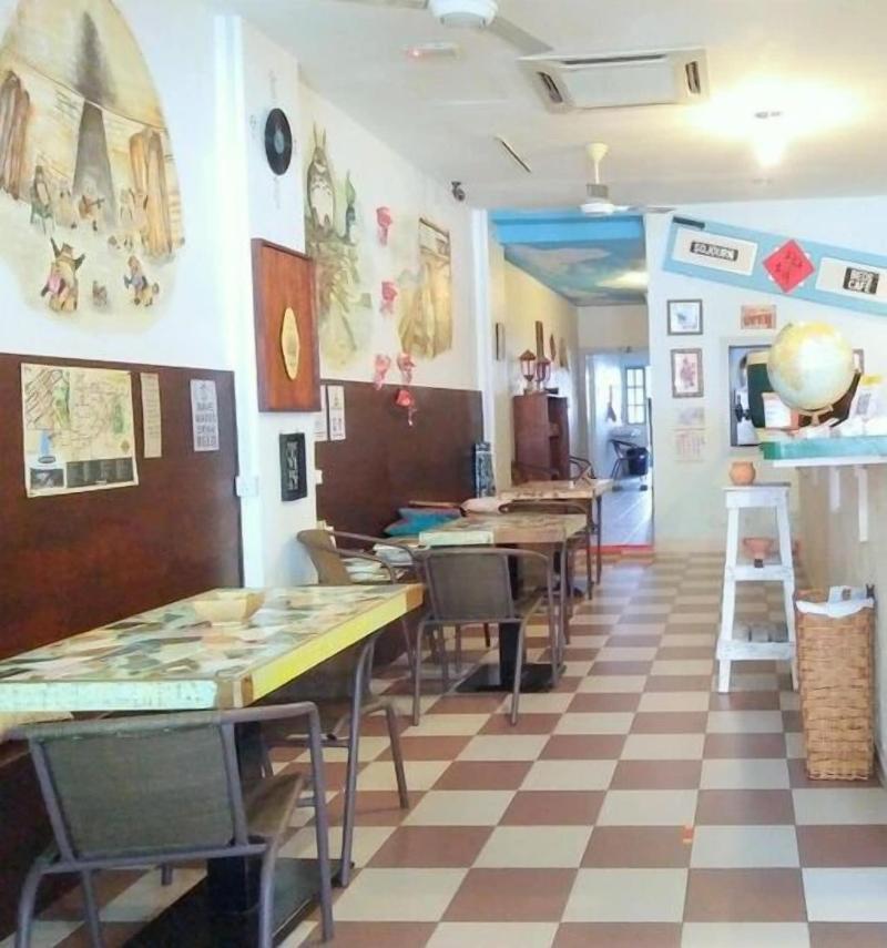 Sojourn Beds & Cafe - Hostel image